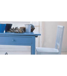 Tikkurila Empire is a highly durable, oil-based paint for interior woodwork