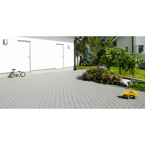 Waterborne Stain for concrete garden stones and slabs.