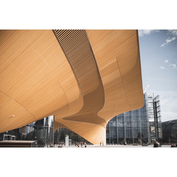 eknos Aquatop 2600 A Semi-Transparent water borne joinery topcoat for wood formulated for exterior use