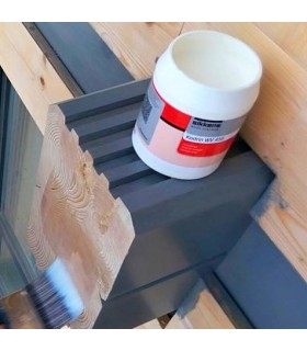 A colourless, water-based sealant to fill pores on end-grain areas to reduce damaging water ingress